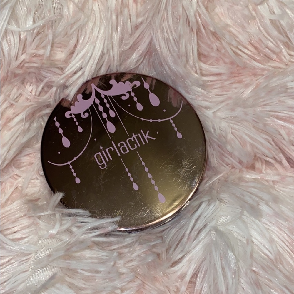 ❤️ SOLD ❤️ Girlactik Skin Glow Duo